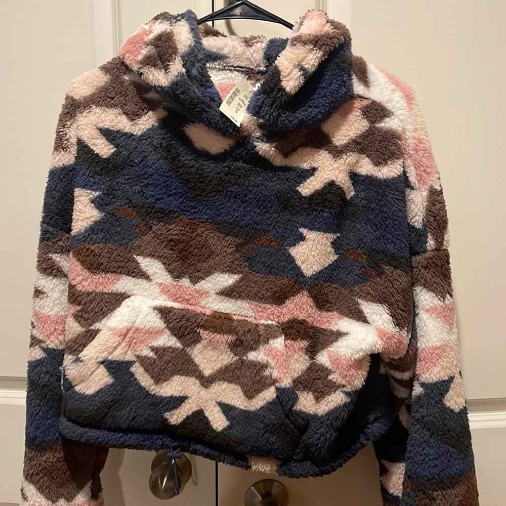 Womens pullover
